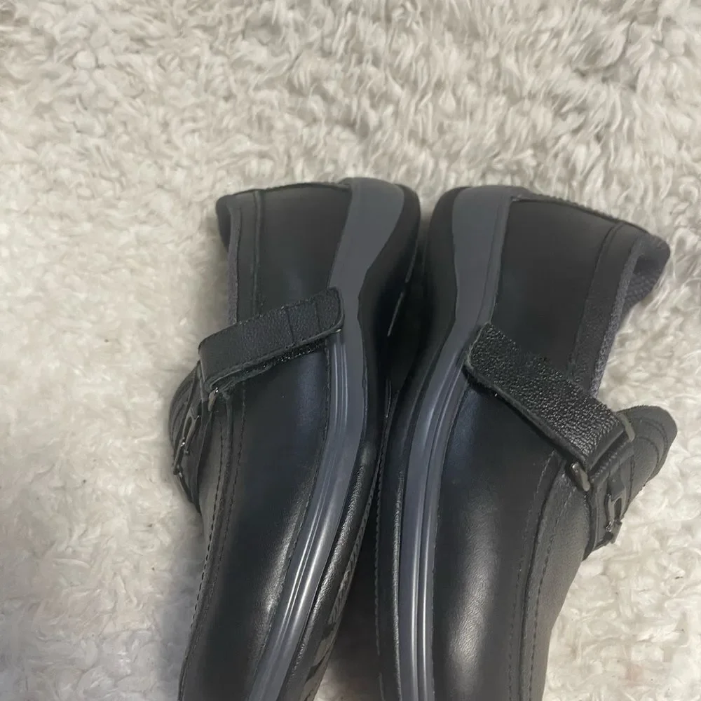 Ortho Feet Chelsea leather black Slip-On Shoes SZ8W